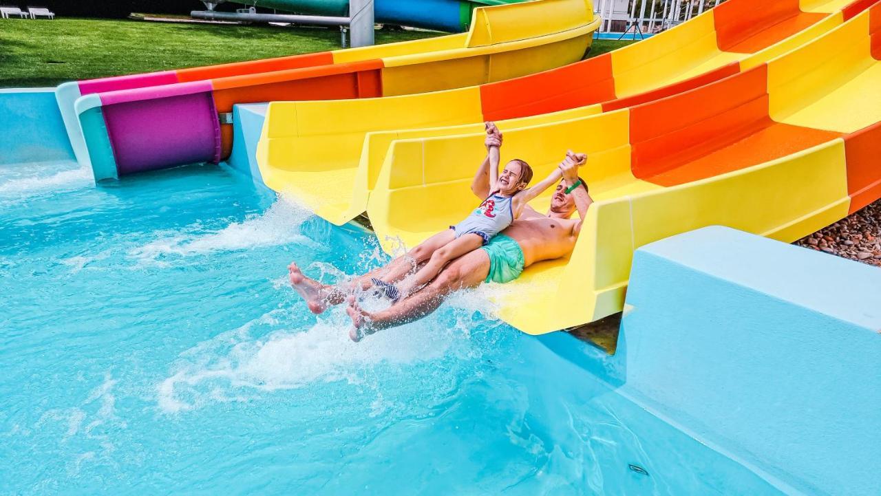Hotel Senec Aqua Resort - Family Friendly Екстериор снимка