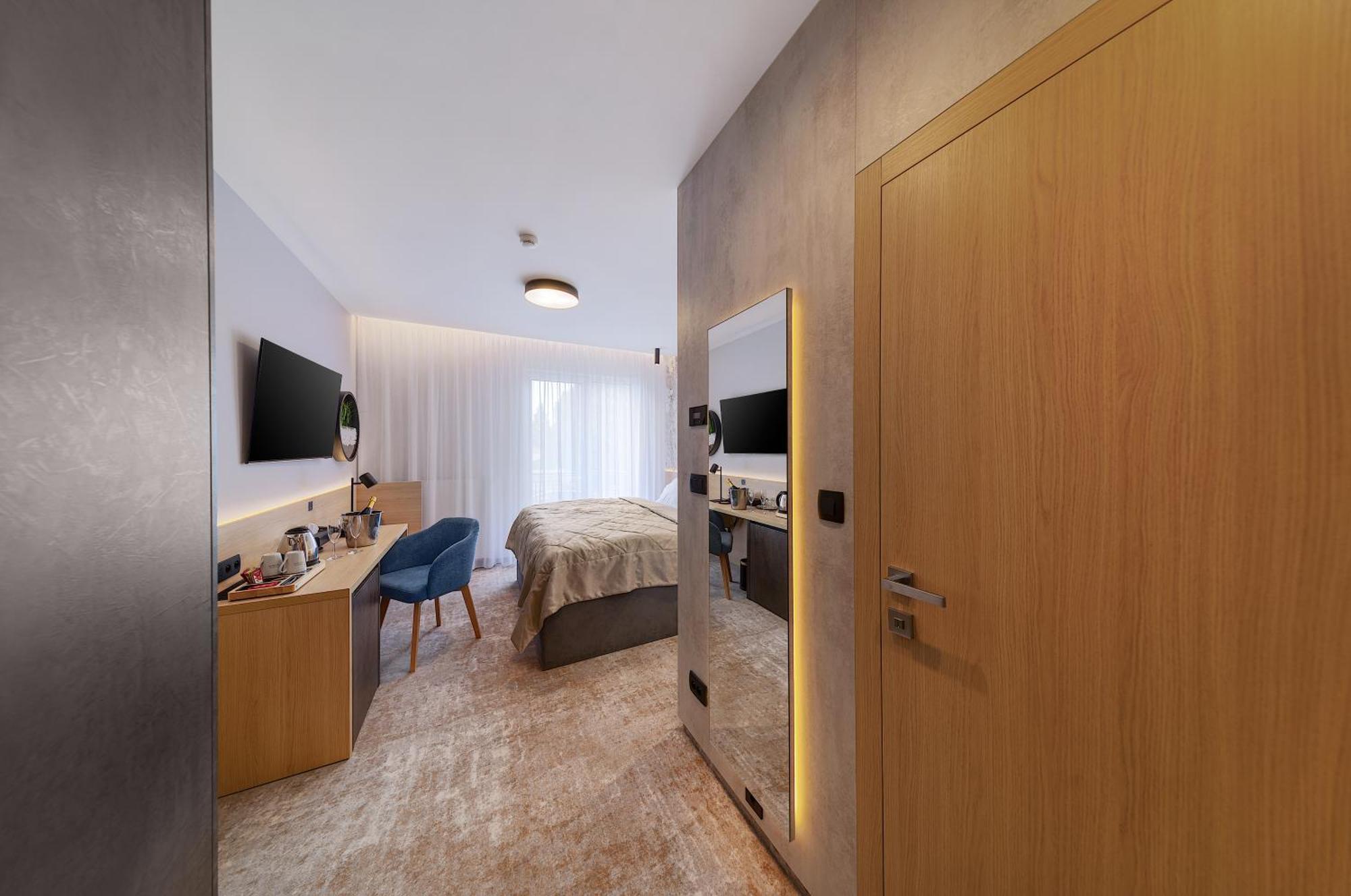 Hotel Senec Aqua Resort - Family Friendly Екстериор снимка