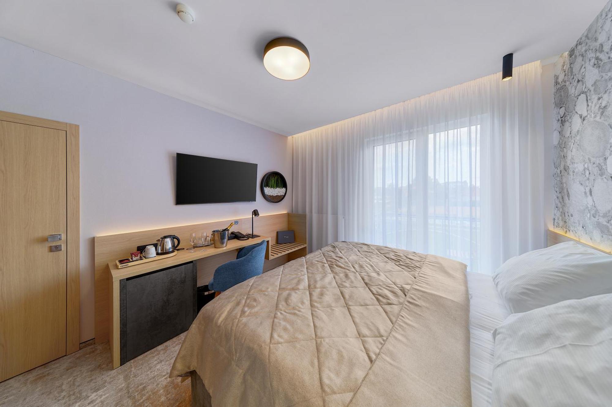 Hotel Senec Aqua Resort - Family Friendly Екстериор снимка