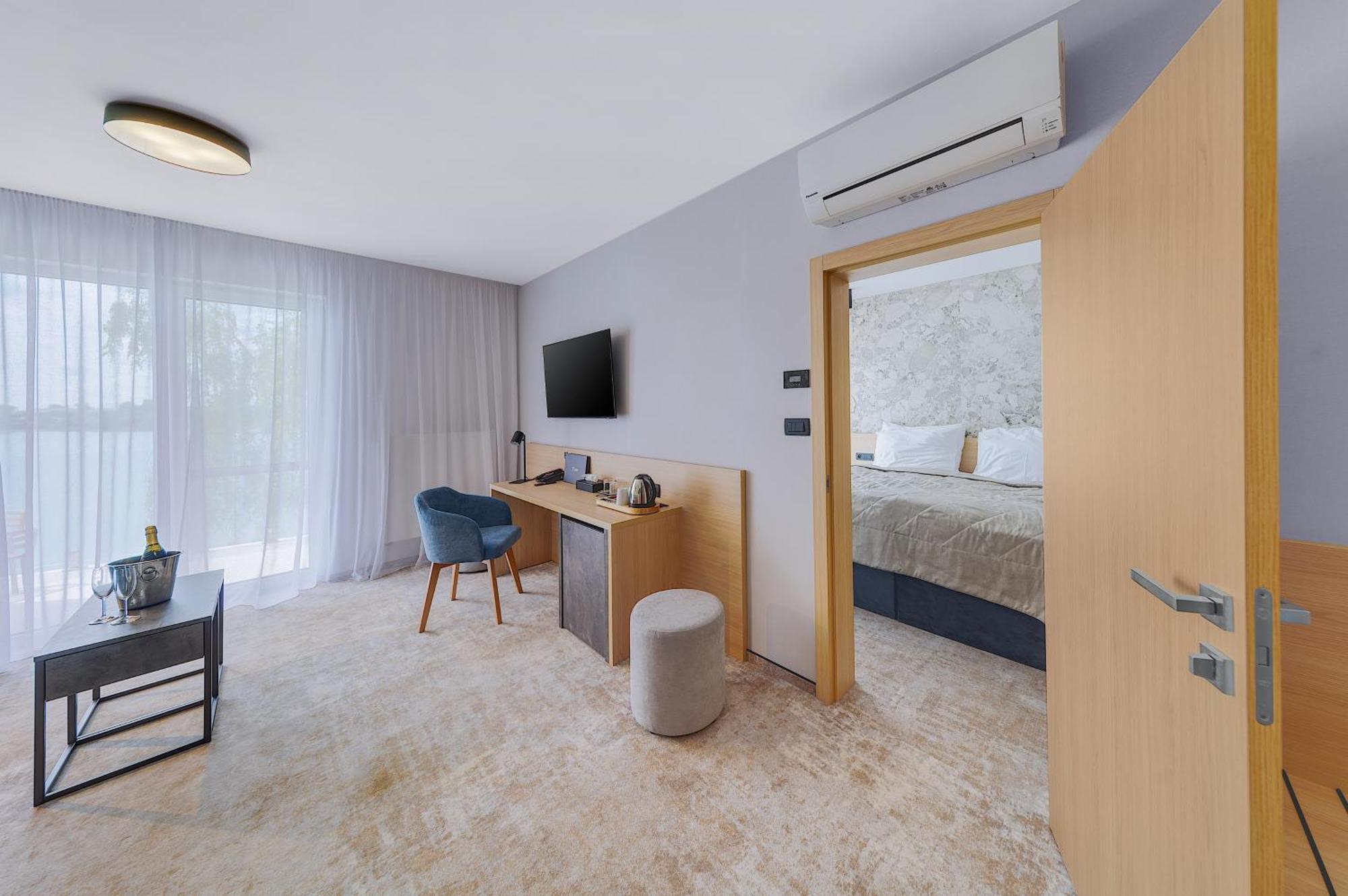 Hotel Senec Aqua Resort - Family Friendly Екстериор снимка