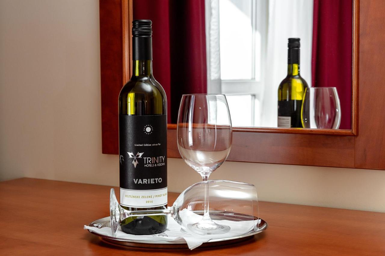 Hotel Senec Aqua Resort - Family Friendly Екстериор снимка